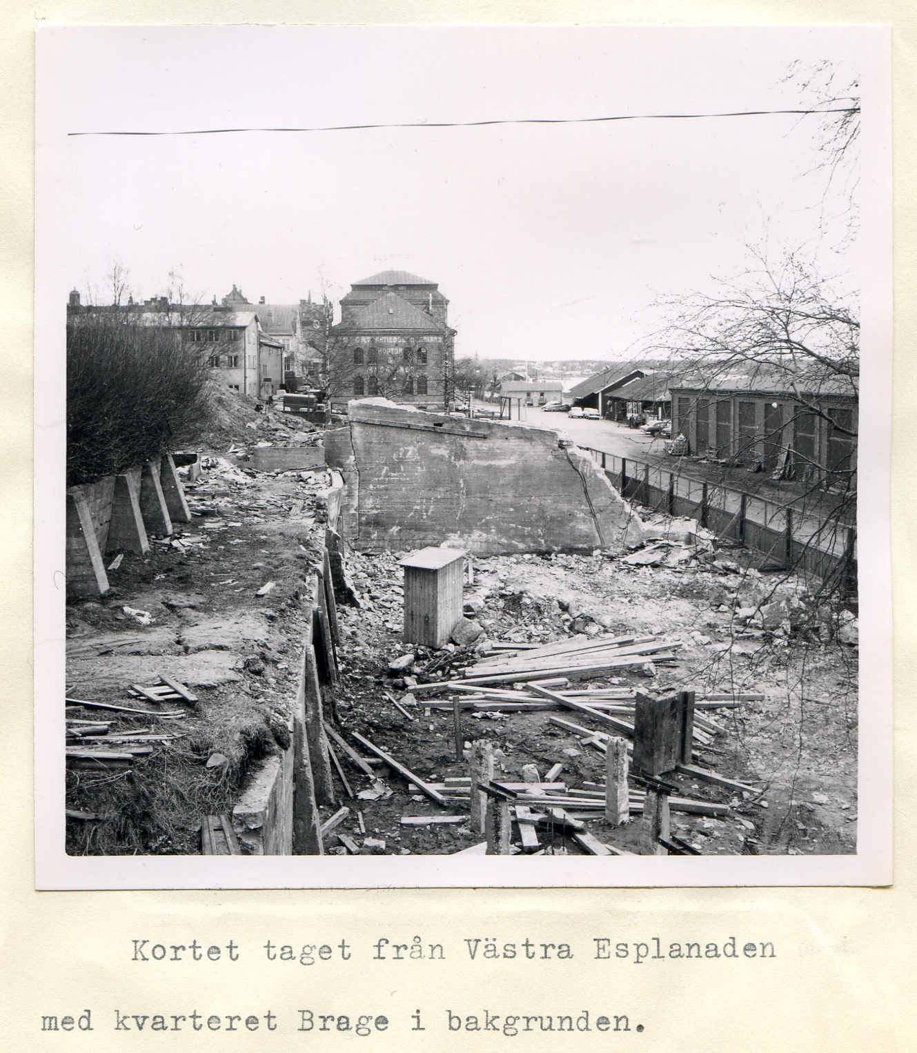 Kv Loke nuv kv Magne 1959  från Västra Esplanaden