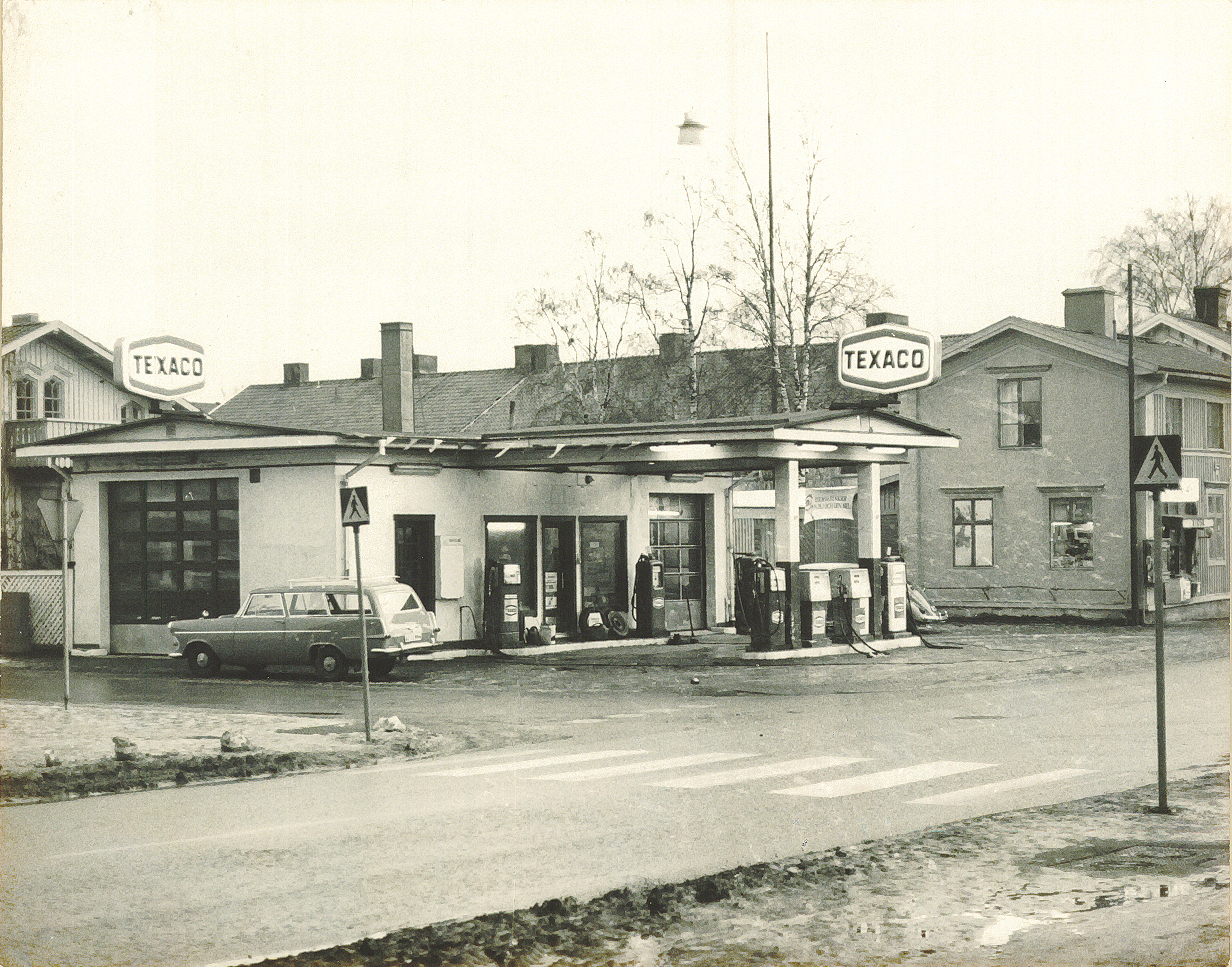 Storgatan-Brogatan Texaco och Modigs 1969