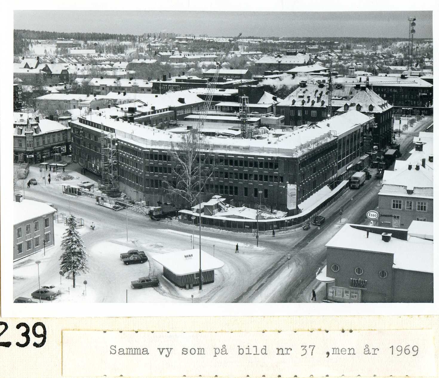 Utsikt mot kv Odin 1969  från Thulehuset
