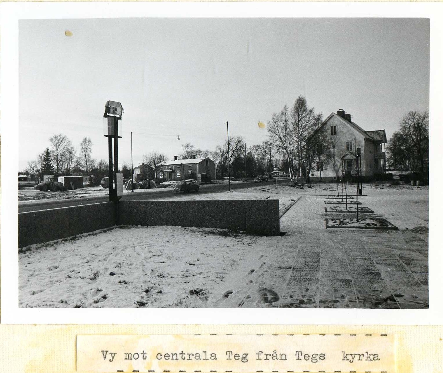 Vy mot centrala Teg från Tegs kyrka nov 1969