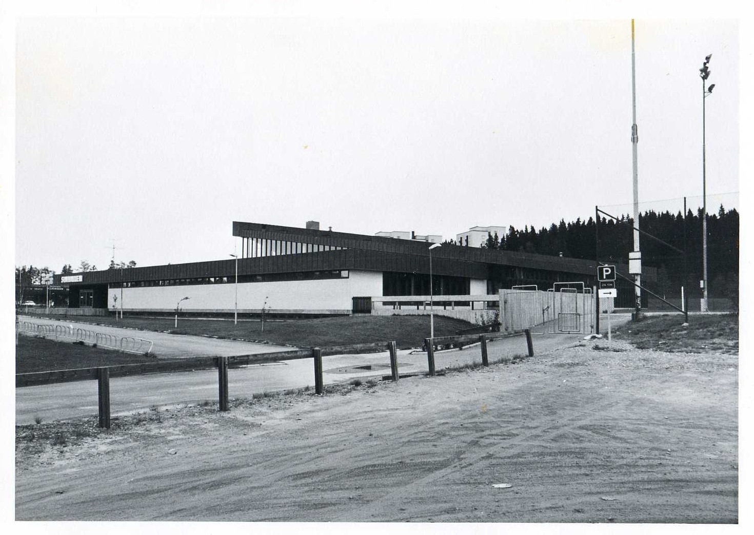 Nya simhallen färdig 1970