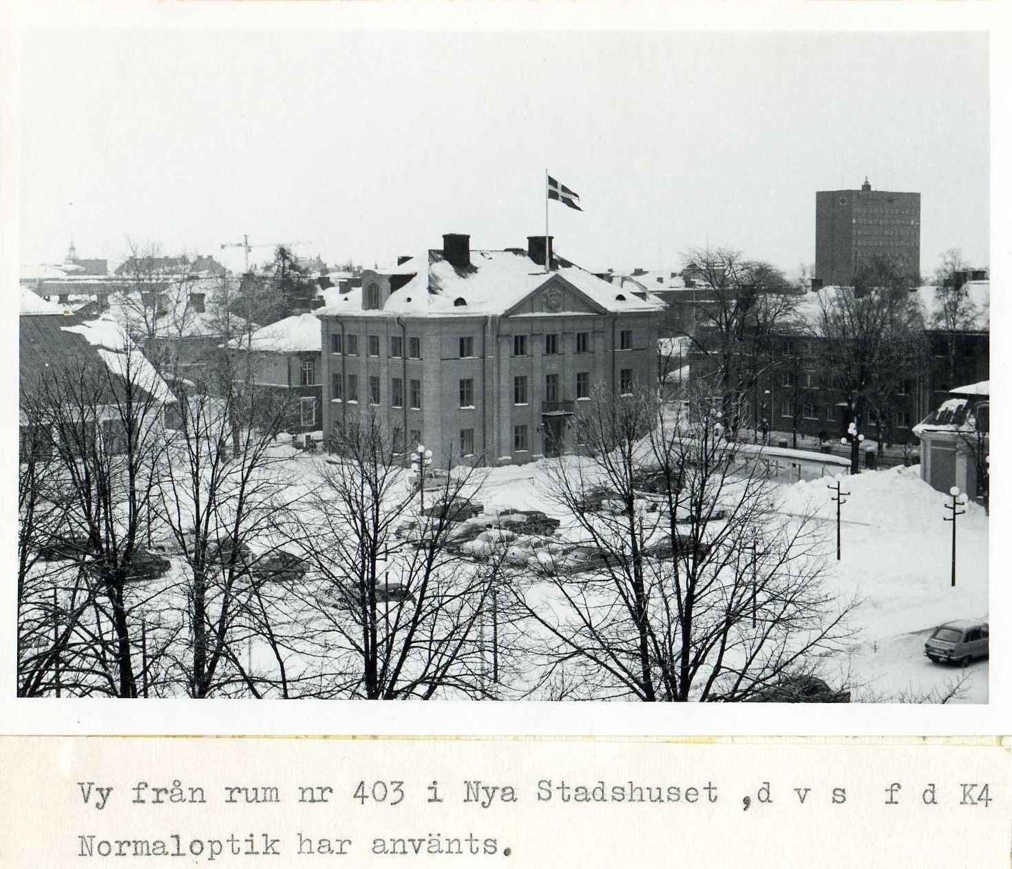 Vy från rum 403 i nya stadshuset fd K4 vinter 1970  normaloptik