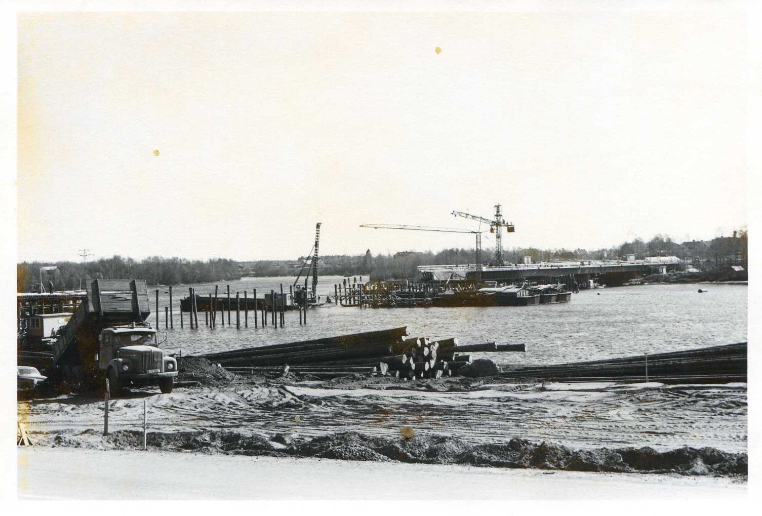 Kyrkbrobygget 12 maj 1974