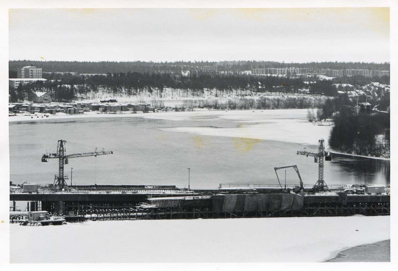 Kyrkbrobygget dec 1974