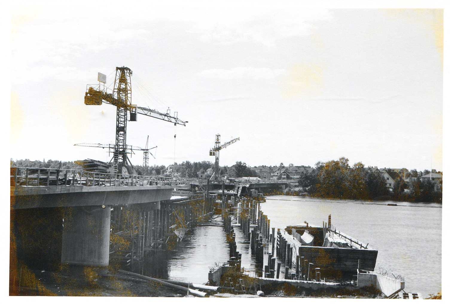 Kyrkbrobygget juni 1974